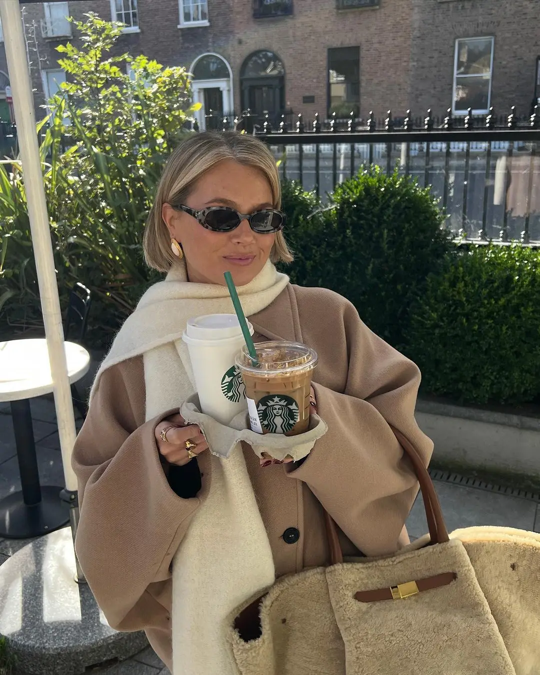 Jazzy ™ - Sophisticated Oversized Coat